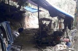 'Vàng tặc' lộng hành trên núi Lỗ Sổ (Bình Định): Chính quyền xã 'bó tay', đề nghị huyện giải quyết