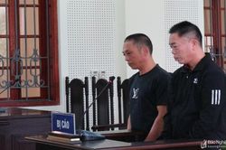 'Bạn nghiện' cùng nhau lĩnh 18 năm tù vì tàng trữ ma túy