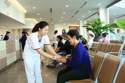Vẫn còn tâm lý nể nang khi đánh giá chất lượng bệnh viện