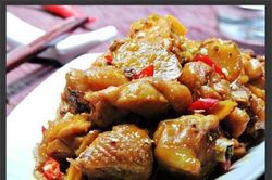 Gà kho sả ớt đậm đà, cay thơm hao cơm cho bữa tối cuối tuần
