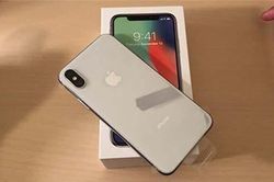 iPhone X sắp bị 'khai tử' giá giảm sâu tại Việt Nam