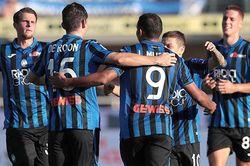 Atalanta đá cúp C1: Cứ vui chơi thôi, kệ mai ra sao