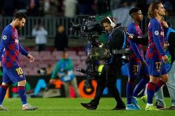 Xem Barcelona bây giờ còn đáng sợ hơn cả... phim kinh dị