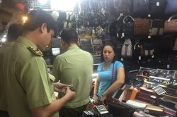 TP Hồ Chí Minh: Công khai bày bán hàng nghìn sản phẩm nhái nhãn hiệu nổi tiếng