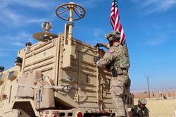 Mỹ xây căn cứ quân sự trái phép tại 'vựa dầu' Syria