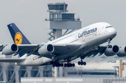 Hãng hàng không Đức Lufthansa hủy hơn 1.000 chuyến bay do lo ngại đình công