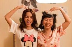 Mừng MV lọt top trending, Phạm Quỳnh Anh và Trang Hý cover 'Xiêu lòng' phiên bản nhắng nhít tặng fan