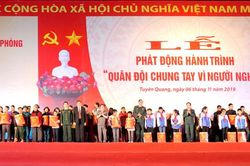 Bộ Quốc phòng phát động hành trình 'Quân đội chung tay vì người nghèo'