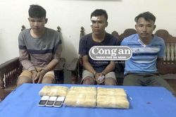 Bắt đối tượng vận chuyển 30.000 viên ma túy qua biên giới