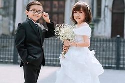 Xôn xao đám cưới của cặp đôi 'thiếu nhi', gương mặt như trẻ lớp 1