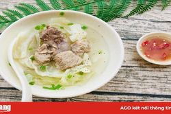 Canh bắp cải hầm xương