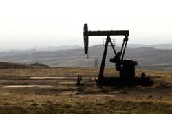 Lầu Năm Góc: Số tiền thu được từ các mỏ dầu ở Syria sẽ không đến Mỹ mà dành cho SDF