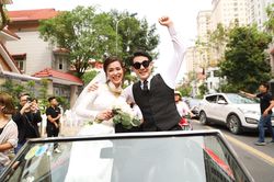 Lễ ăn hỏi náo động đường phố của Đông Nhi - Ông Cao Thắng