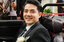 Ông Cao Thắng lái xe sang đón Đông Nhi trong lễ cưới