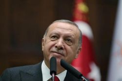 Erdogan tố Mỹ không tuân thủ các quy ước tại Syria
