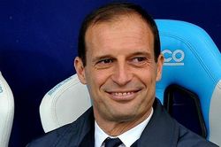 Ghế nóng Bayern Munich: Mời Allegri nhanh thôi, nhà bao việc
