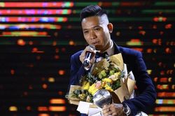 Văn Vũ nói gì sau khi nhận danh hiệu Cầu thủ Futsal xuất sắc nhất tại AFF Awards 2019?