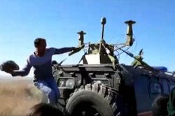 Người Kurd ở Syria tấn công đội tuần tra Nga -Thổ Nhĩ Kỳ bằng búa tạ