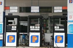 Doanh nghiệp sản xuất, lắp ráp, nhập khẩu ô tô 'kêu trời' vì thiếu nhiên liệu đạt chuẩn