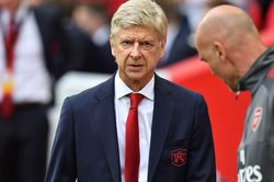 HLV Wenger xác nhận đàm phán đến Bayern Munich