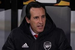 HLV Emery lên tiếng về tương lai tại Arsenal