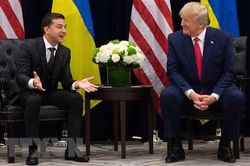 Đảng Dân chủ công bố lời khai của quan chức Nhà Trắng về ông Trump