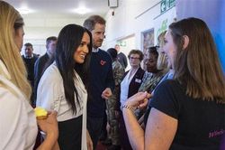 Meghan Markle lần đầu tiết lộ thông tin mới về con trai đầu lòng nhưng cư dân mạng nghi ngờ một chi tiết vô lý
