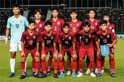 Bại trận hai lần trước U19 Campuchia trong 4 tháng, CĐV Thái Lan nổi giận đòi HLV từ chức