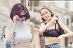 Sở thích 'khác người' của Ngọc Trinh, nghiền mặc áo tí hon chỉ đủ che chắn vòng 1 đi dạo phố