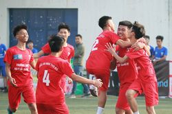 Kịch tính đoạt vé vào tứ kết!