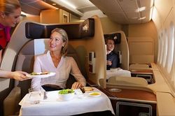 Những hãng máy bay có khoang hạng nhất xa xỉ và đắt nhất thế giới
