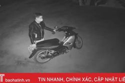 Nam thanh niên dùng khăn bịt 'mắt thần' tiệm trà chanh ở Hương Khê với ý đồ xấu
