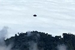 Liệu UFO hình đĩa tung hoành trên núi lửa Costa Rica?