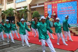 Lãnh đạo tỉnh dự Ngày hội Đại đoàn kết toàn dân tộc tại các địa phương