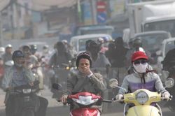 Ô nhiễm không khí ở ngưỡng tím, người miền Bắc nên hạn chế ra ngoài