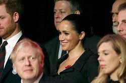 Vợ chồng Meghan Markle 'giáp mặt' nhà Kate sau thừa nhận mâu thuẫn