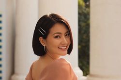 Bị stylist tiết lộ chuyện vay tiền giải quyết vụ ly hôn, Ngọc Lan nói gì?