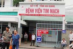 Bảo vệ Bệnh viện Tim mạch An Giang bất ngờ bị đâm vào ngực trái