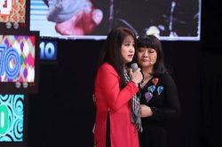 Hương Lan khóc khi tương phùng 2 con gái cố nhạc sĩ Bắc Sơn