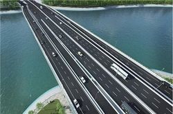 Cầu bắc qua hồ Linh Đàm giải nút 'nghẽn cổ chai' như thế nào?
