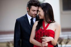 Giám đốc tán gia bại sản vì 'lời ru' của gái quán massage