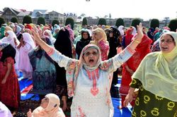 Kashmir tê liệt vì lệnh giới nghiêm suốt 100 ngày, dân than trời