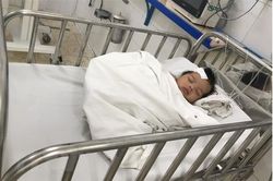 Cứu sống bé trai 1 tháng tuổi bị u cơ môn vị to bằng quả chanh
