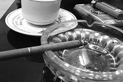 Hút thuốc lá – đừng đầu độc người khác