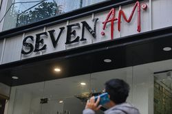 Sau nghi án cắt mác Trung Quốc, chuỗi cửa hàng Seven.Am đóng cửa
