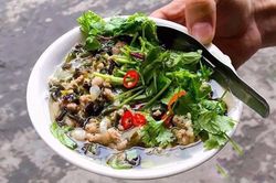 5 địa chỉ bánh đúc nóng ngon ở Hà Nội