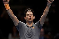 Đánh bại Federer và Djokovic, Thiem gây sốc làng banh nỉ thế giới