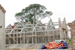 Xẻ đất đền Hữu xây chùa triệu đô không phép ở Nghệ An