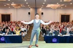 CEO Đặng Xuân Lộc - người truyền lửa của hàng ngàn học viên trẻ