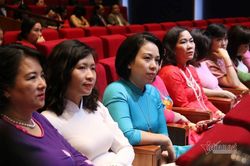 Hiệu trưởng phải đi đầu việc chống cửa quyền, trù dập trong nhà trường